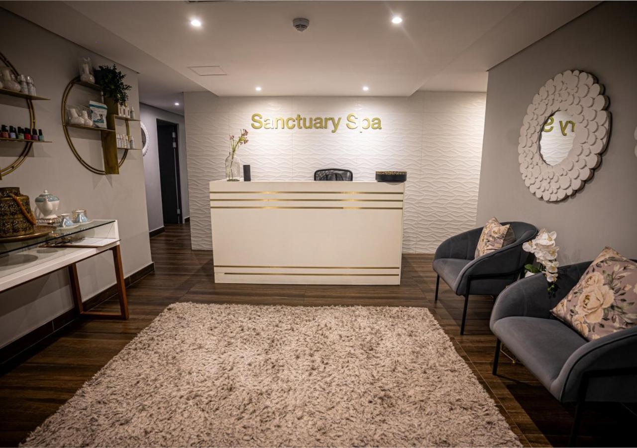 The Catalyst Apartment Hotel By Newmark Johannesburg Exterior foto